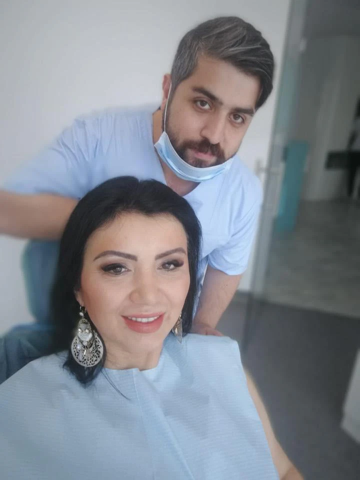 Dr. Yazan Aq. with patients and Romanian celebrities