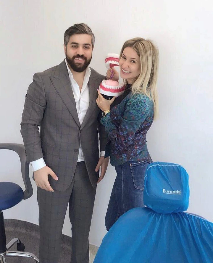 Dr. Yazan Aq. with patients and Romanian celebrities