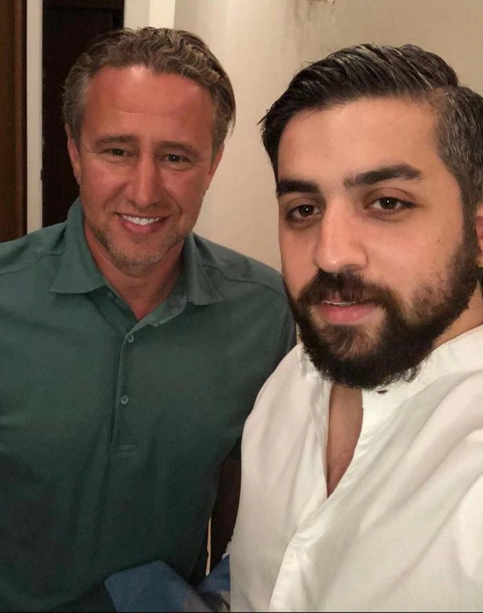 Dr. Yazan Aq. with patients and Romanian celebrities